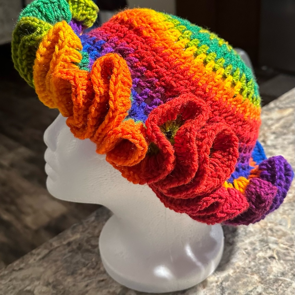 Crochet hat - Picture 2 of 2
